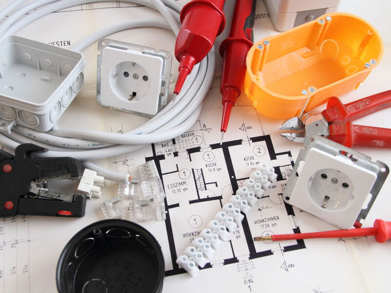 INCOM Kommunikation & Design | Herstellung von Werbemitteln für Elektrotechnik Tekdemir GmbH in Ingelheim